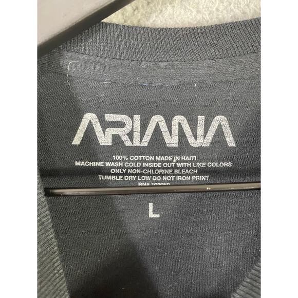 Ariana 1993 Long Sleeve T-Shirt Black Graphic Earth Print Size L - Picture 3 of 8